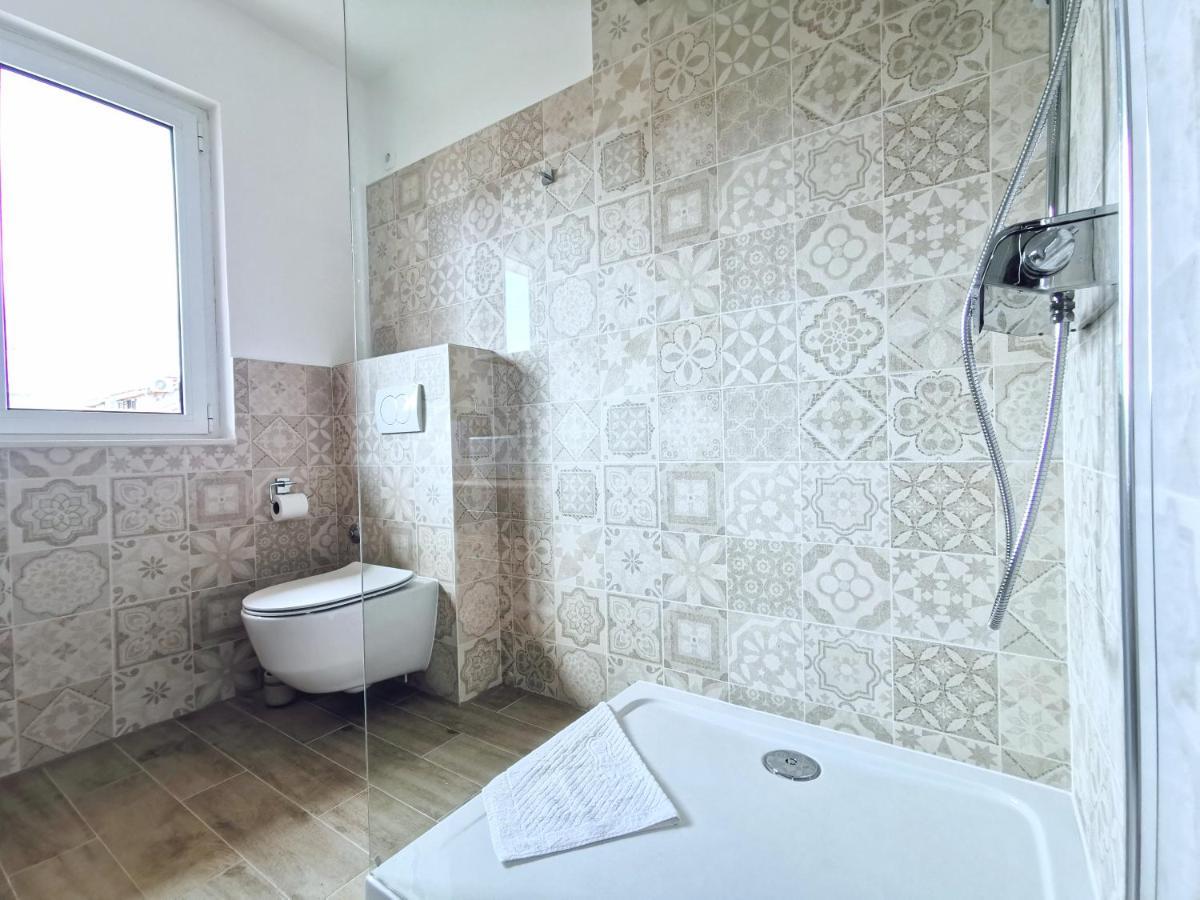 Apartments Doris Спліт Екстер'єр фото